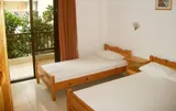 VILA MANOS - 3