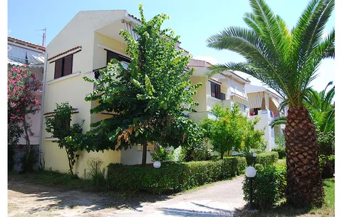 VILA MARIA
