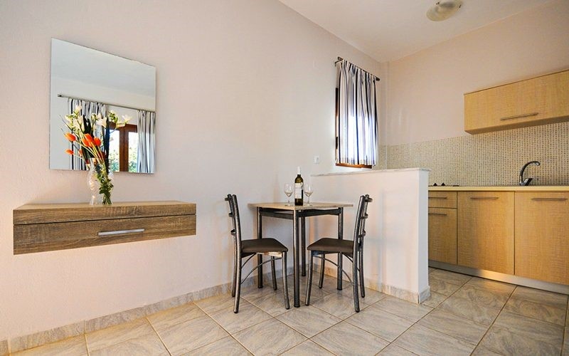 Vila Moschos thumbnail 12