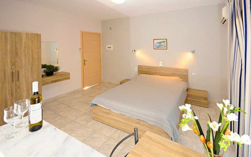 Vila Moschos thumbnail 7