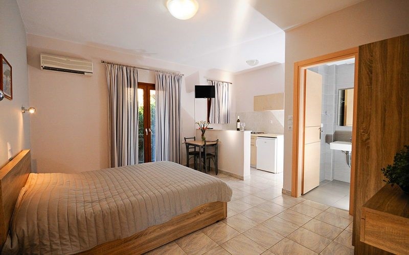 Vila Moschos thumbnail 8