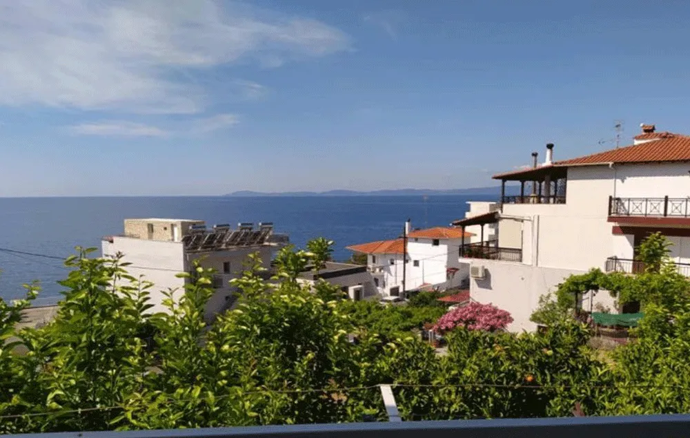 VILA NEFELI