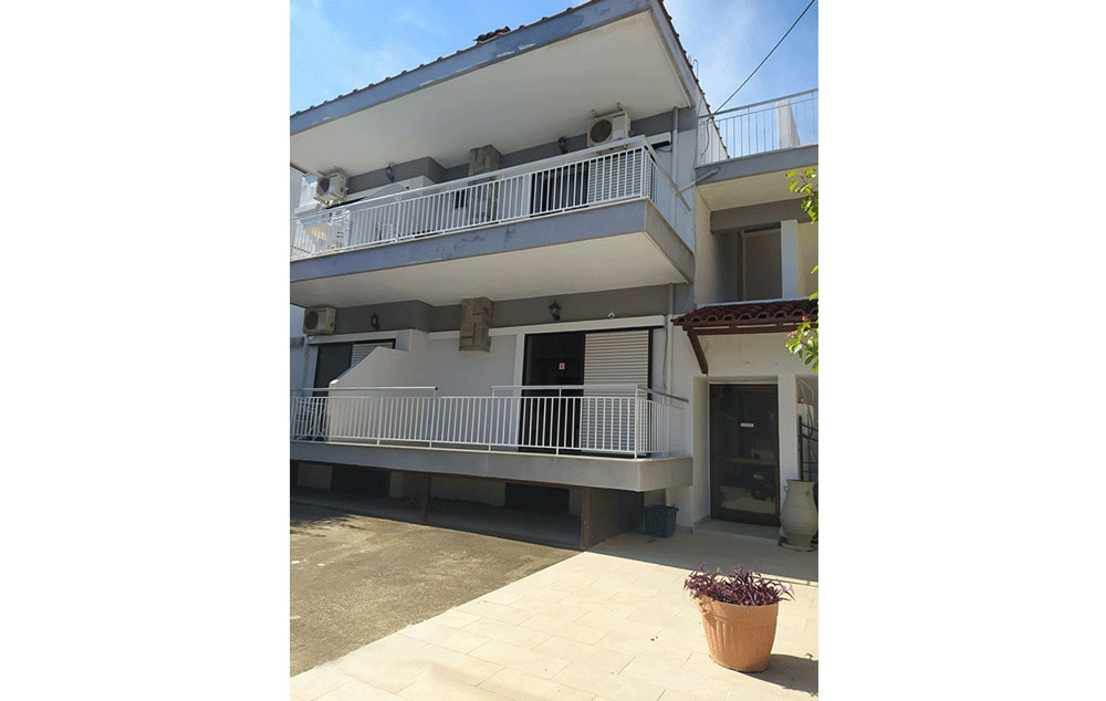 VILA NEFELI thumbnail 2