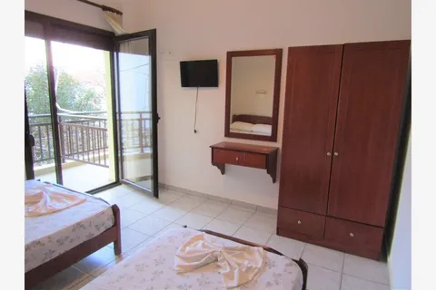 Vila Nik Popi - 3