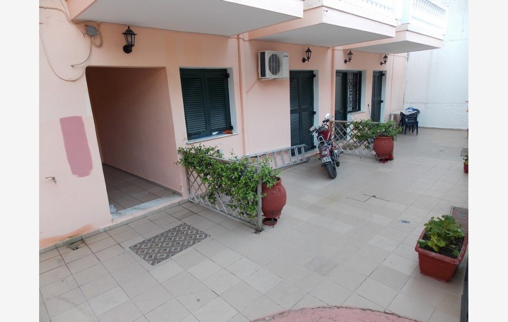 VILA NIKAS thumbnail 10