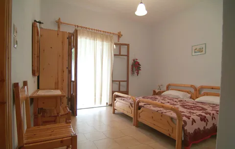 VILA NIKAS - 3