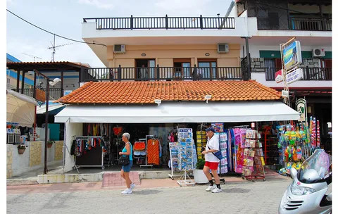 VILA NIKOLETOS BEACH