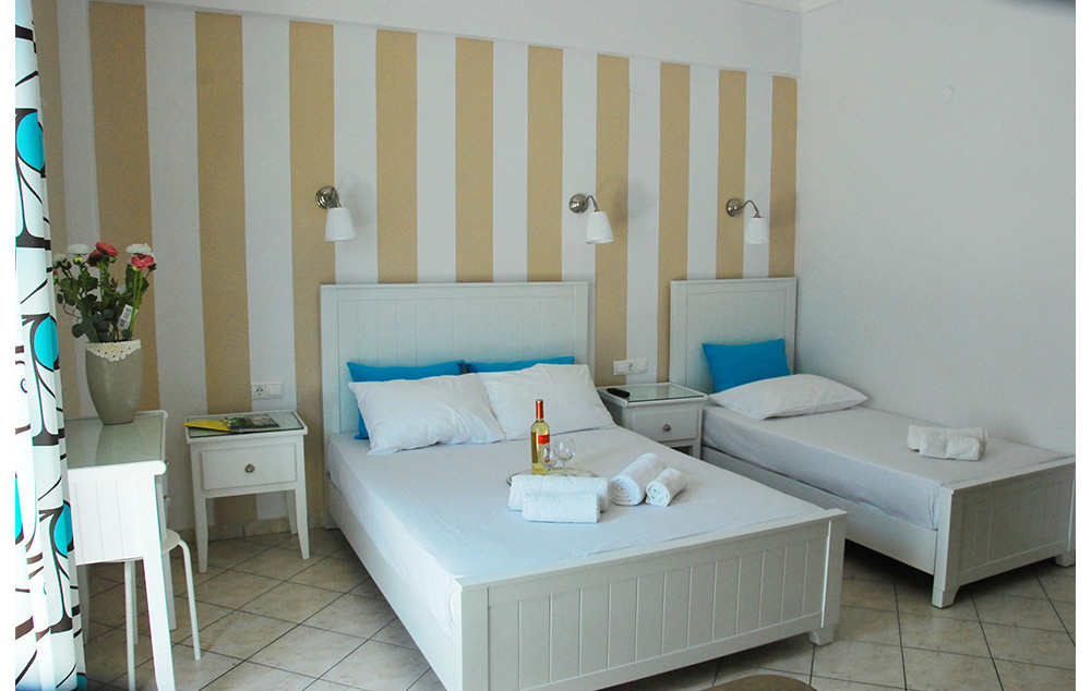 VILA NIKOLETOS BEACH thumbnail 3