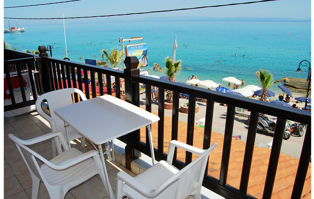 VILA NIKOLETOS BEACH thumbnail 8