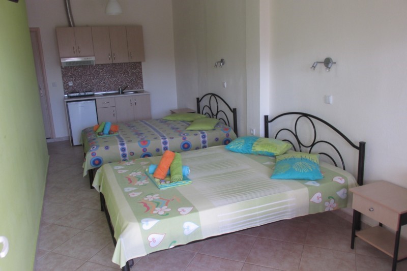 Vila Nikos rooms thumbnail 9