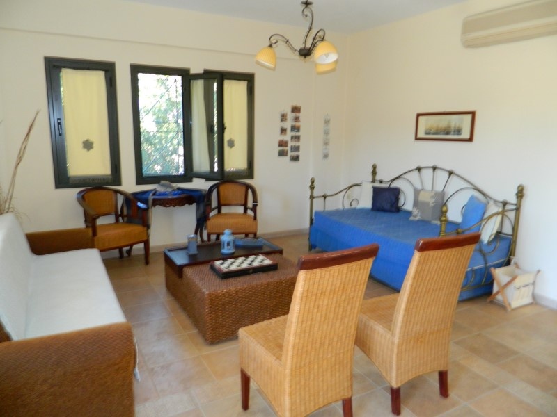 Vila Nirides (luxury apartments) thumbnail 14