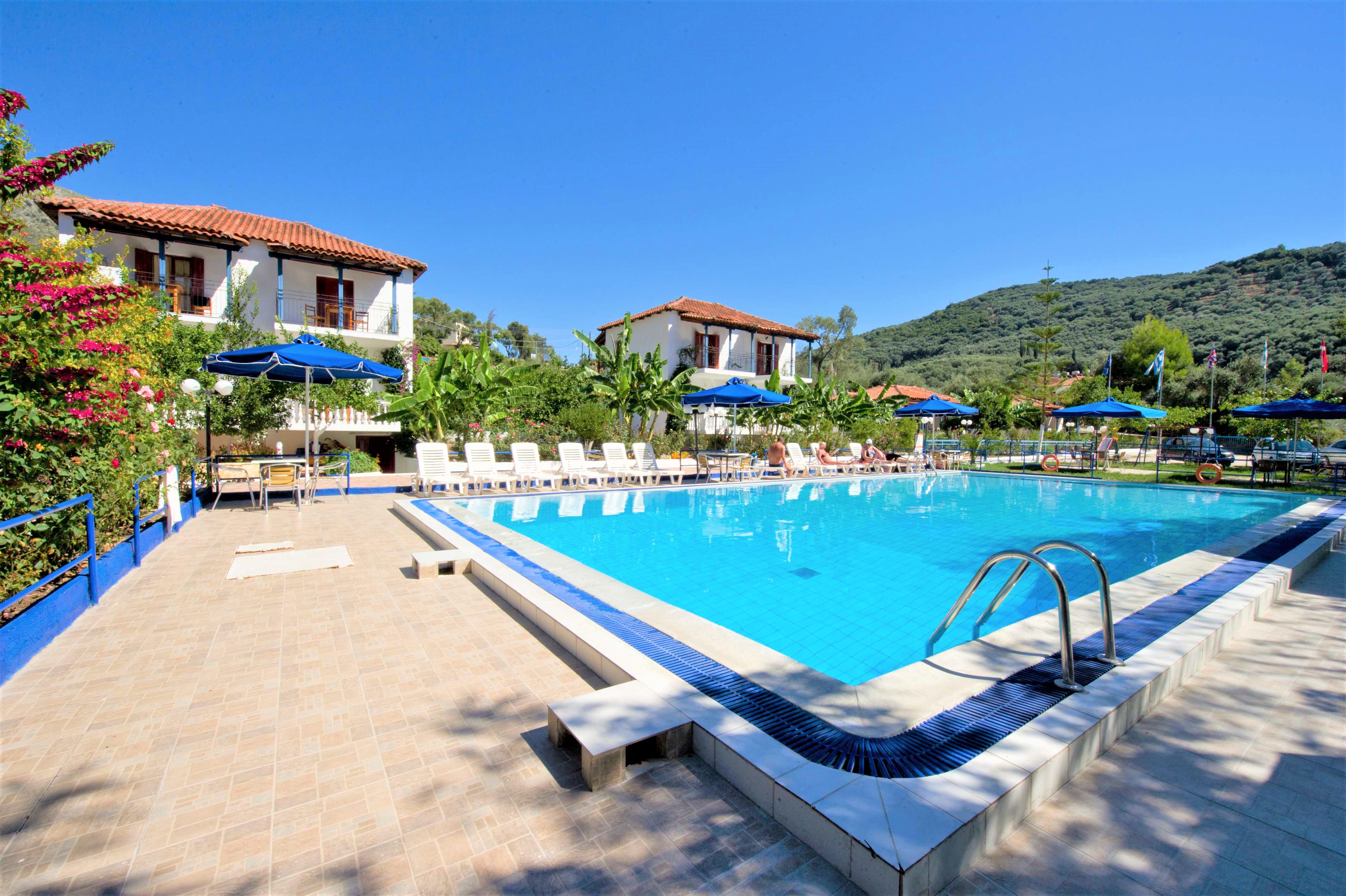 Vila Olive Tree thumbnail 12