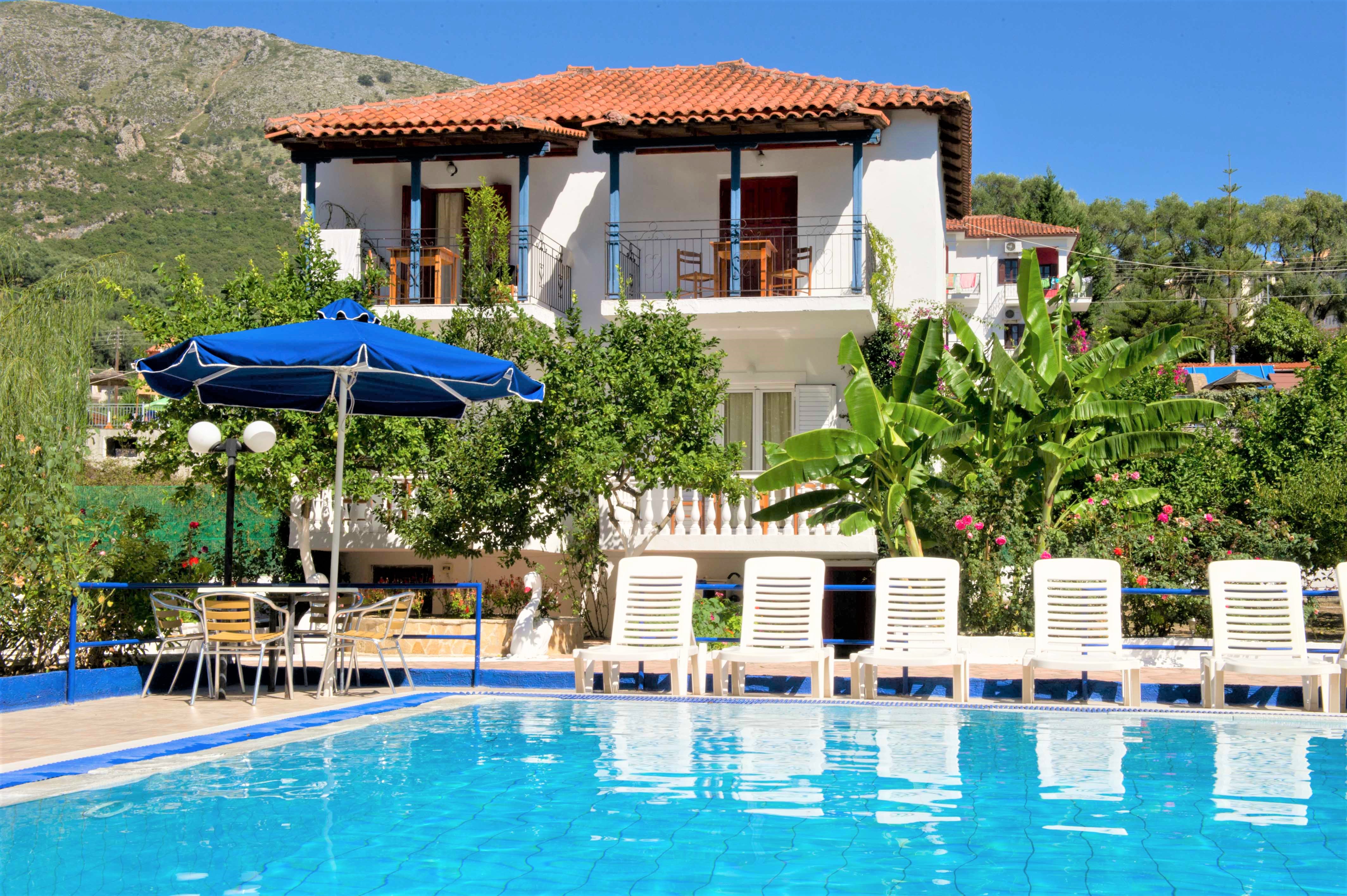 Vila Olive Tree thumbnail 22