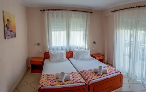 VILA PANOS - TASOS - 5