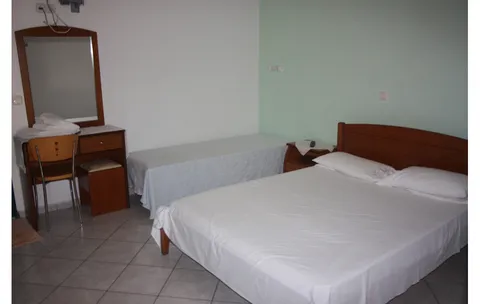 VILA PAPA ELEFTERIA - 2
