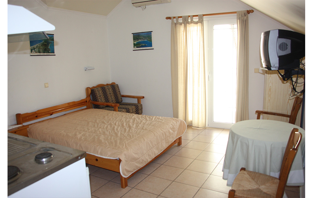 VILA PAPA ELEFTERIA thumbnail 6