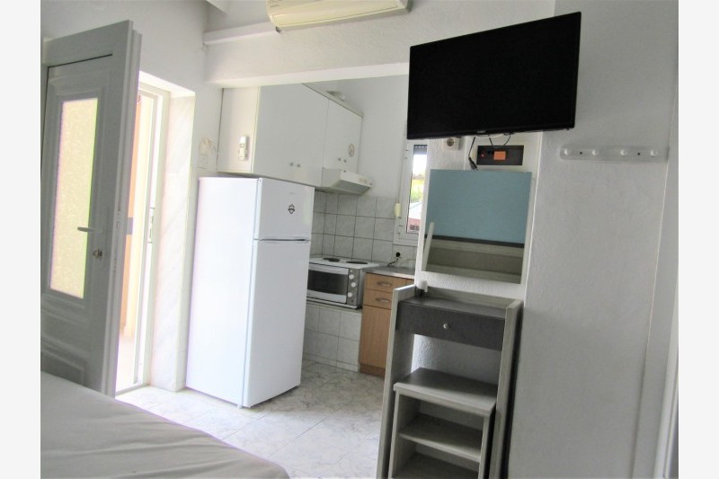 Vila Polistilo Spiti thumbnail 15