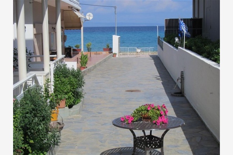 Vila Polistilo Spiti thumbnail 3