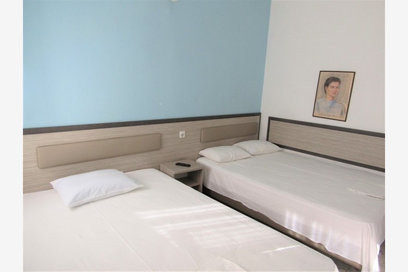 Vila Polistilo Spiti thumbnail 8