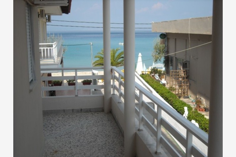 Vila Polistilo Spiti thumbnail 5