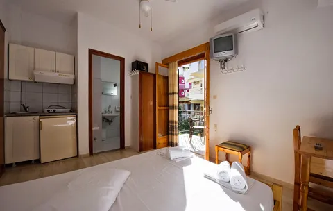 VILA RINA - 4