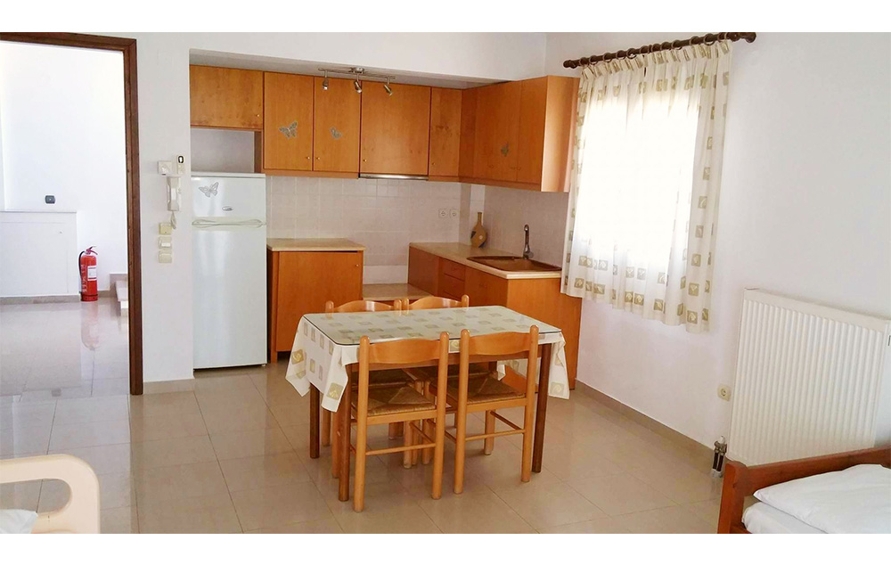 VILA ROULA thumbnail 3