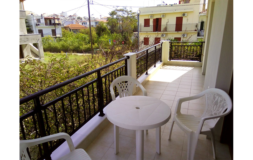 VILA ROULA thumbnail 8