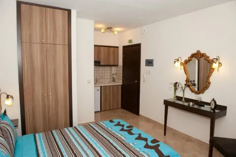 Vila Smeraldo - 3