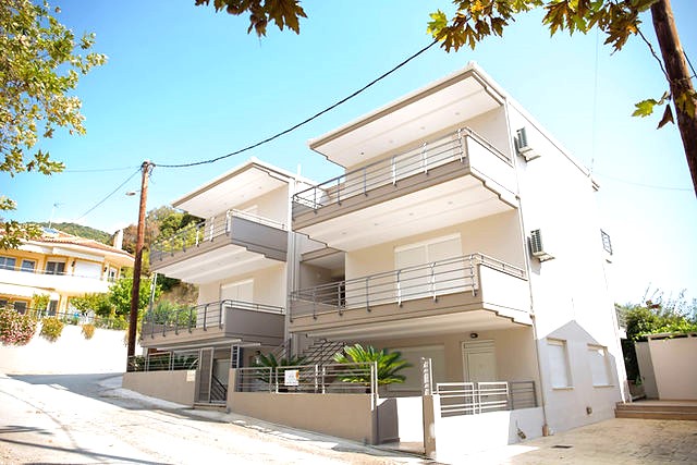 Vila Solymar Platania thumbnail 34