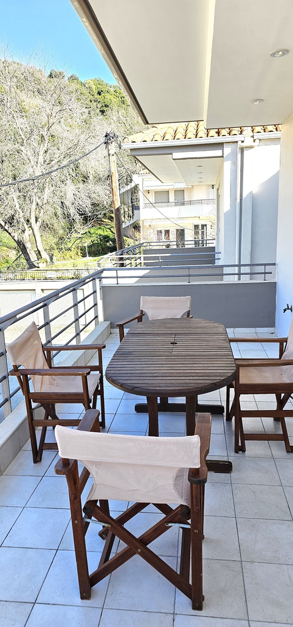 Vila Solymar Platania thumbnail 4