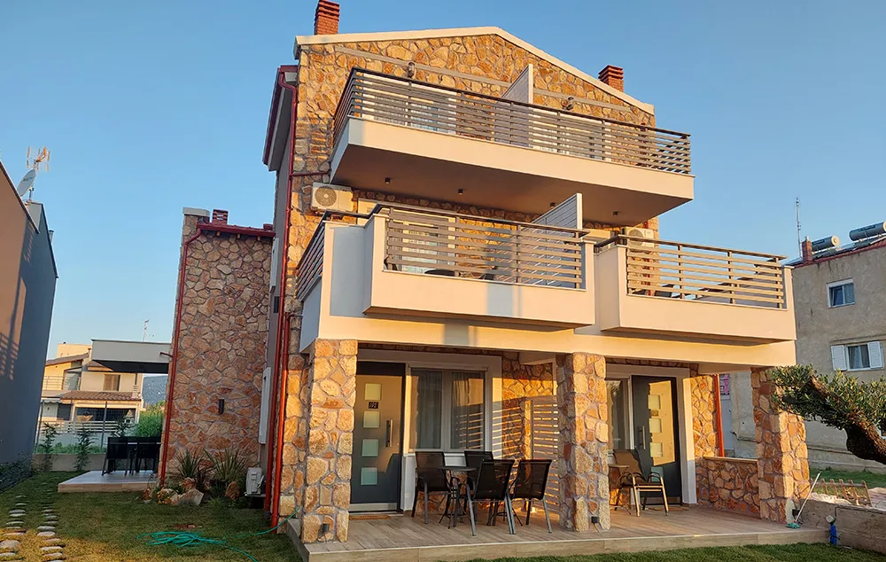 VILA SOROKOS