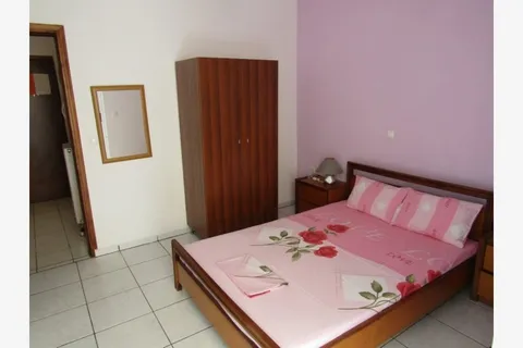 Vila Statis - 3