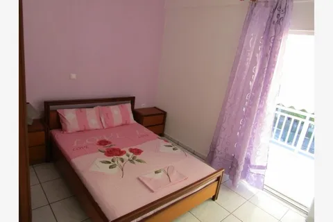 Vila Statis - 4