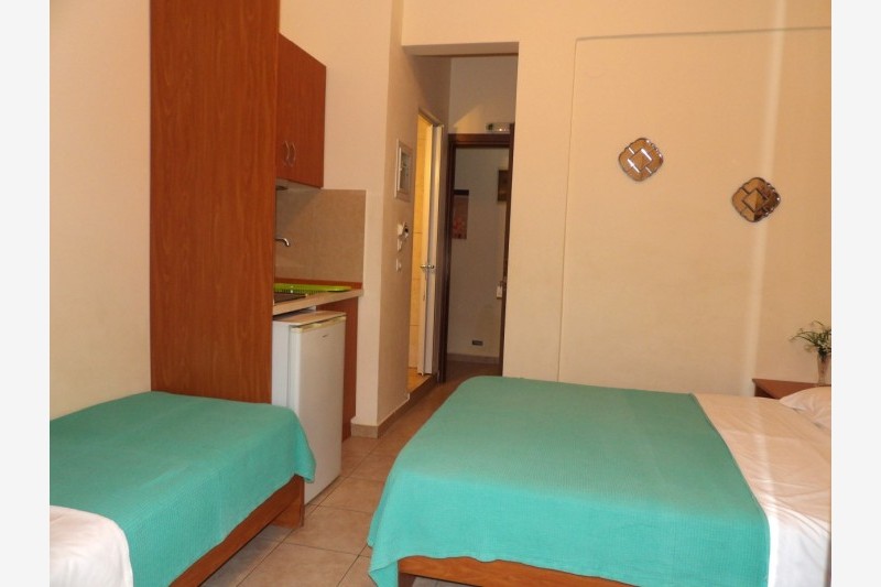 Vila Stavros house thumbnail 8