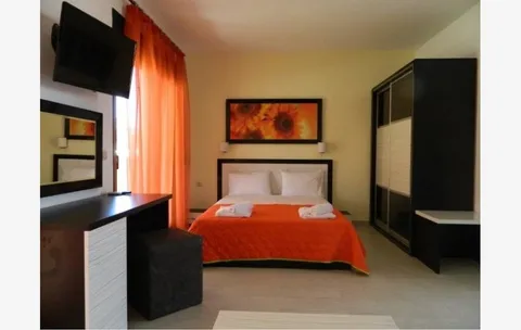 VILA STEFANIA - 4