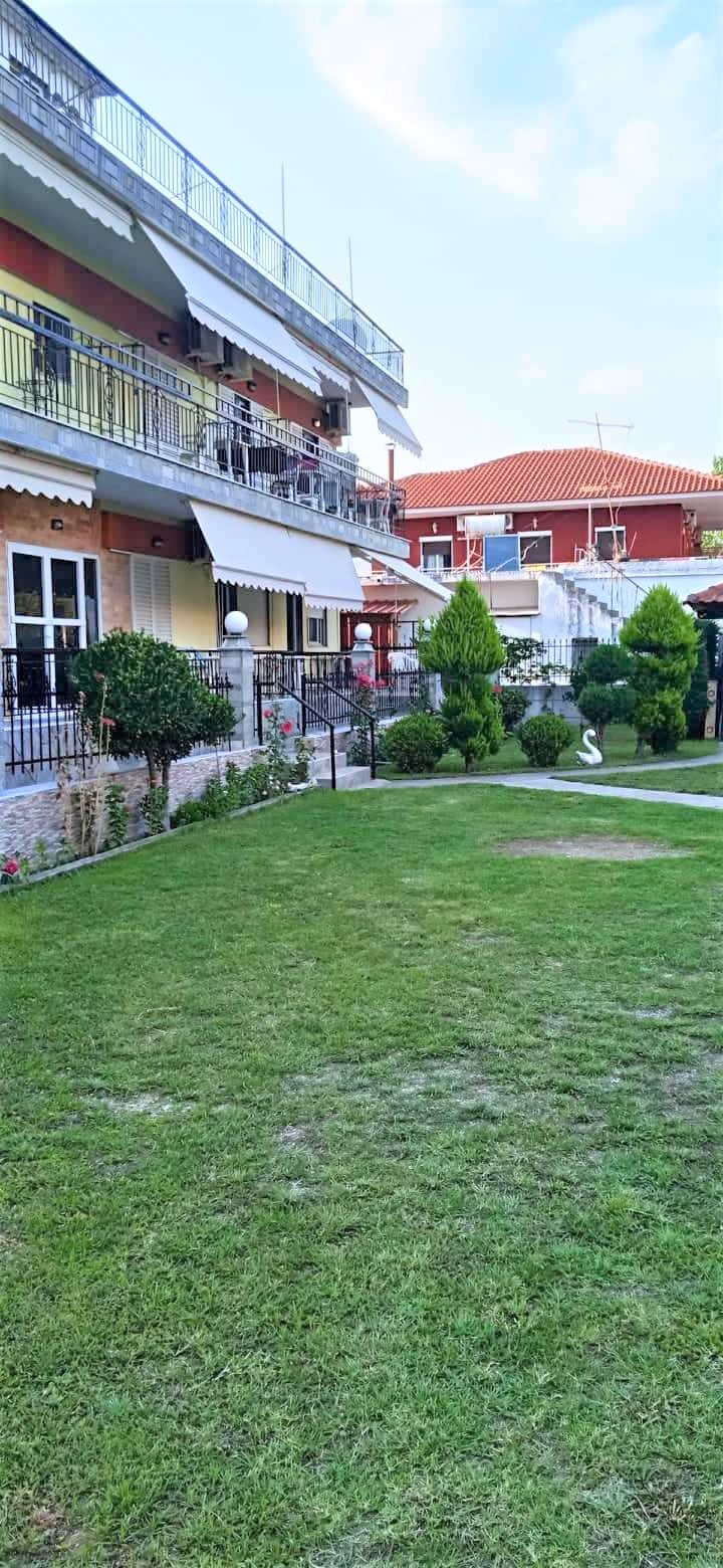 Vila Takis thumbnail 32