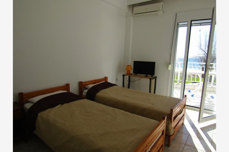 Vila Tasos 1 thumbnail 8