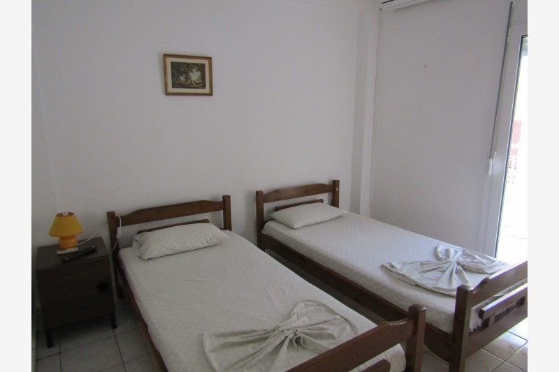 Vila Tasos 1 thumbnail 11