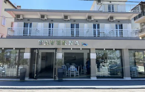 VILA TAVERNA - 2