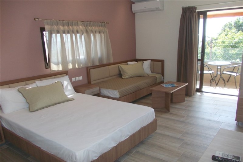 Vila Teano 1 thumbnail 3