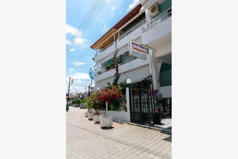 Vila Teramvos - 2