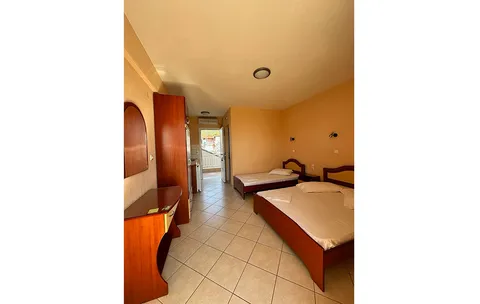VILA THEO - 4