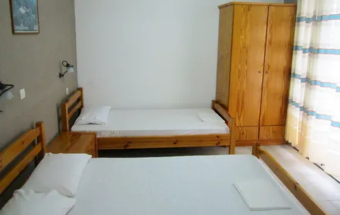 VILA THOMAS - 3
