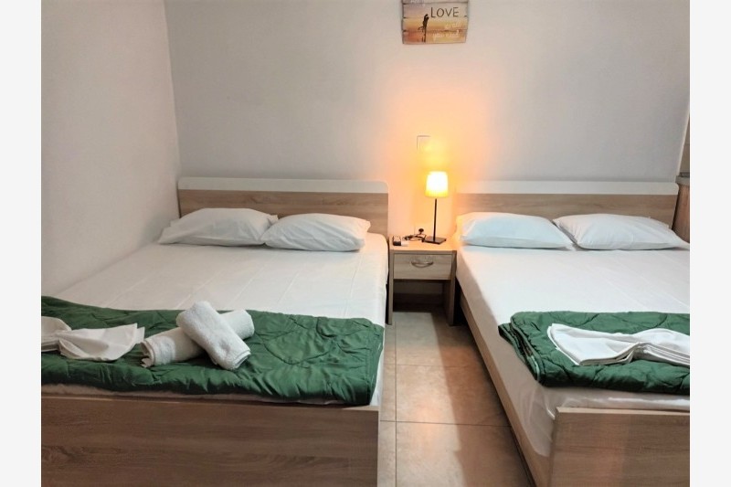 Vila Twins rooms 1 thumbnail 3