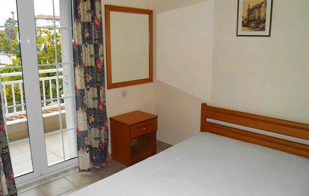 VILA VASILIS thumbnail 6