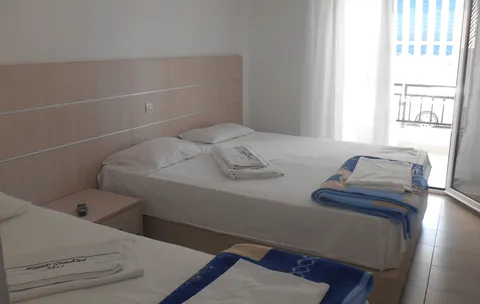 VILA VILAR - 3