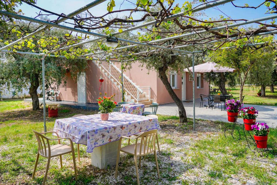 Vila Votsalo – Potos thumbnail 19