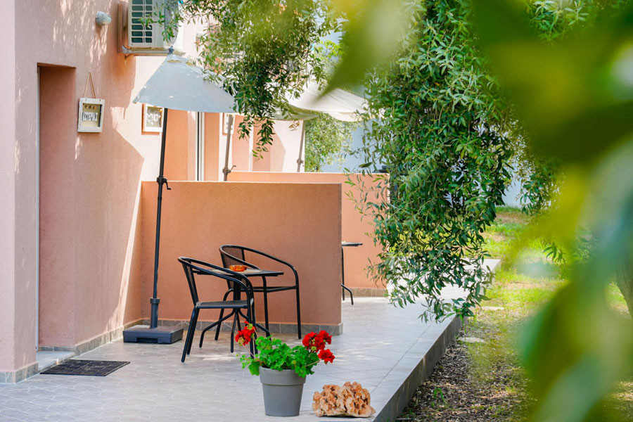 Vila Votsalo – Potos thumbnail 22