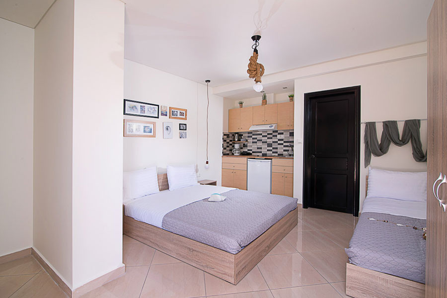 Vila Votsalo – Potos thumbnail 4