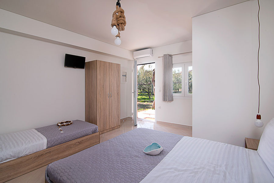 Vila Votsalo – Potos thumbnail 5